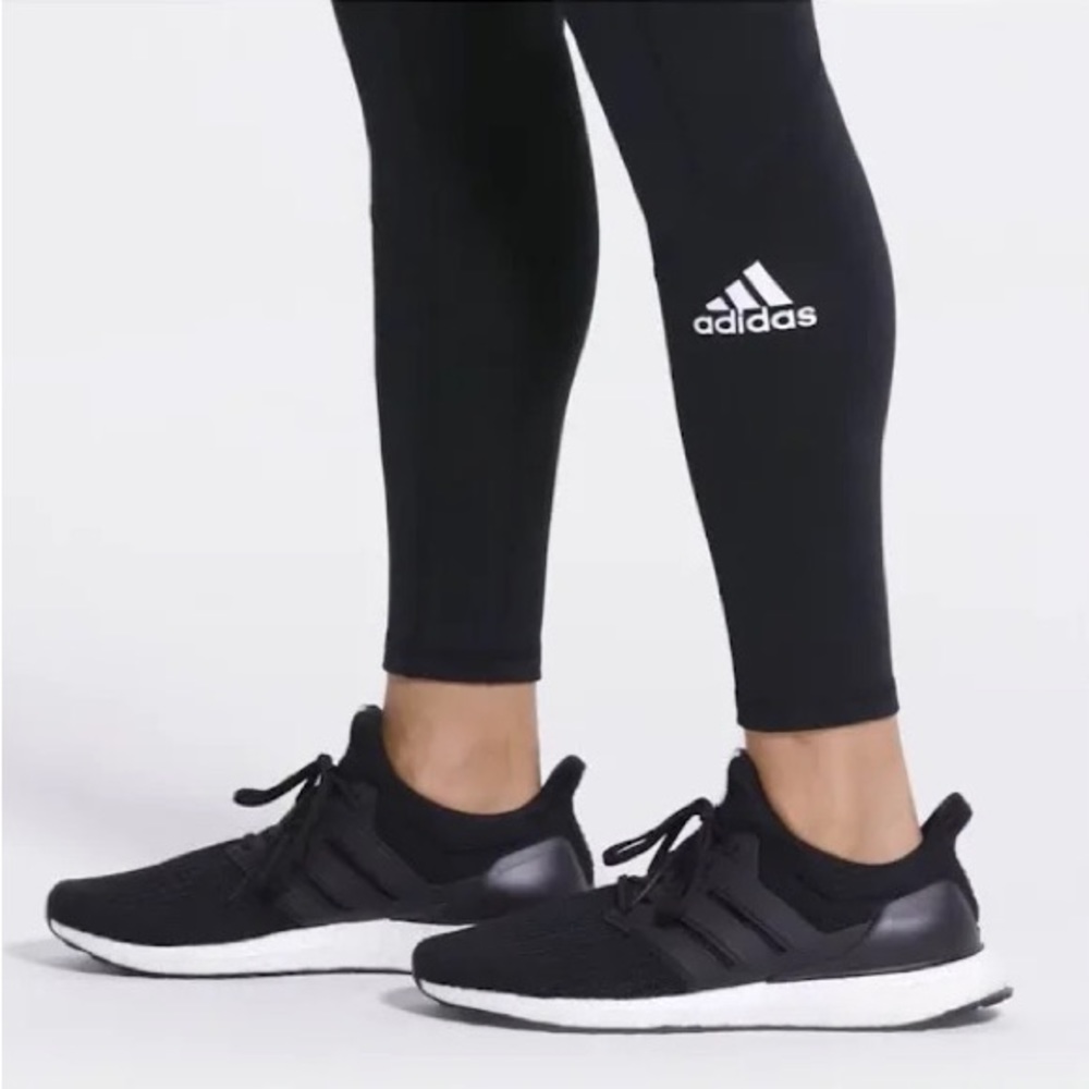 (Brand New) Adidas Womens Ultraboost BB6149 Running Shoes Sneakers Size 7.5